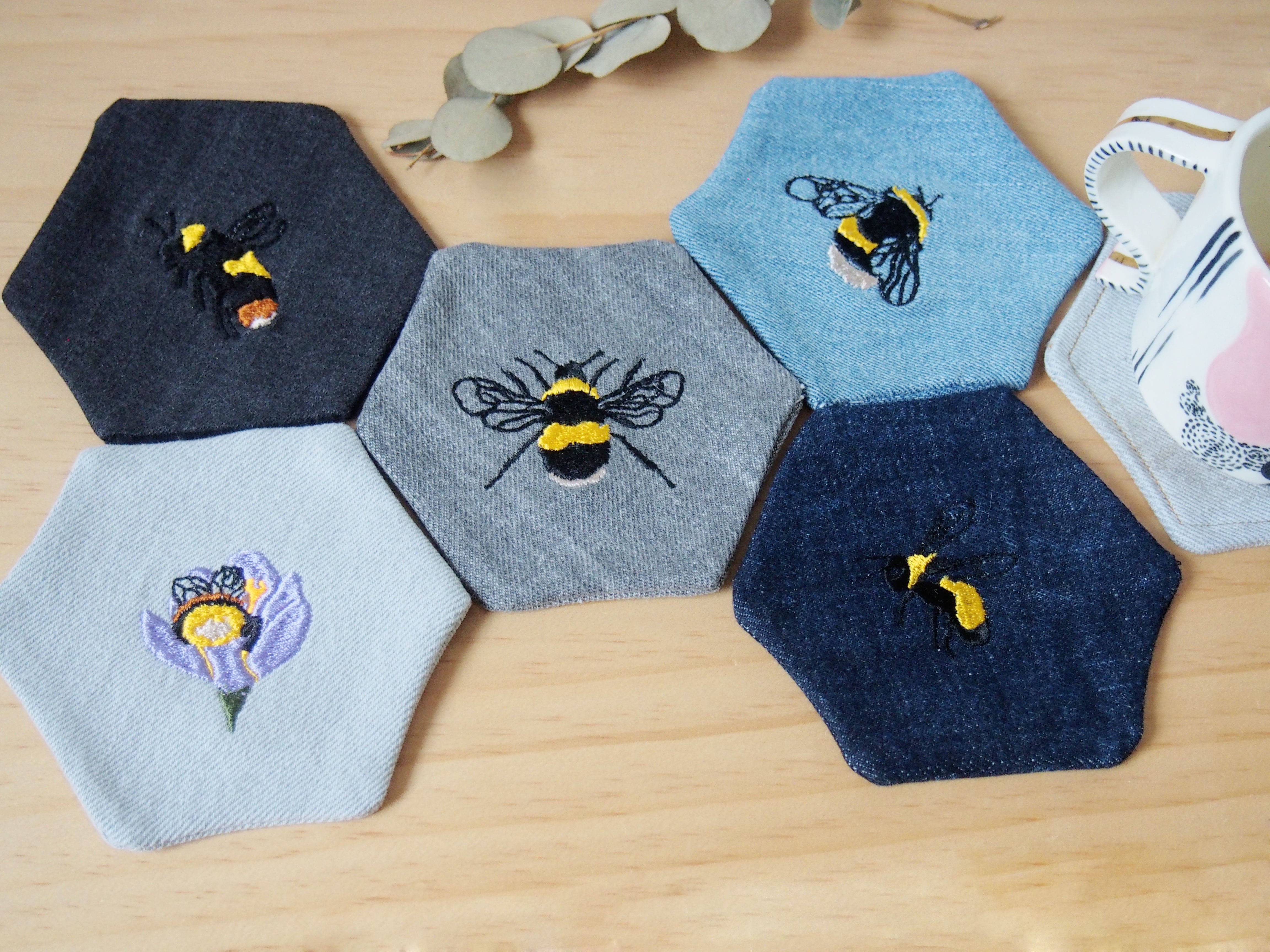 Upcycled jeans Bee Coasters set
